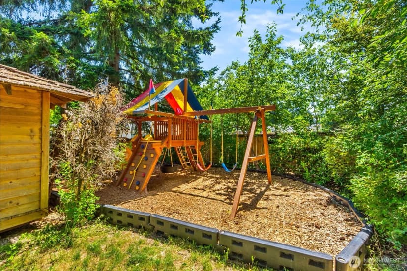 Property photo for 4101 Arbor Drive Se, Lacey photo 29