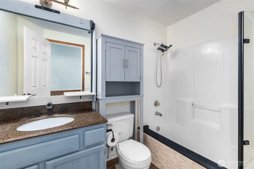 Property photo for 4101 Arbor Drive Se, Lacey photo 12