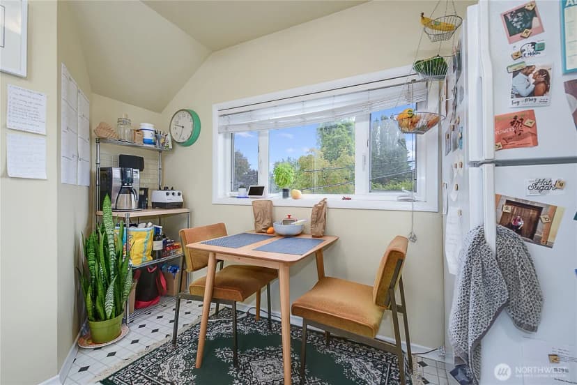 Property photo for 910 E Prospect Street, Seattle photo 19