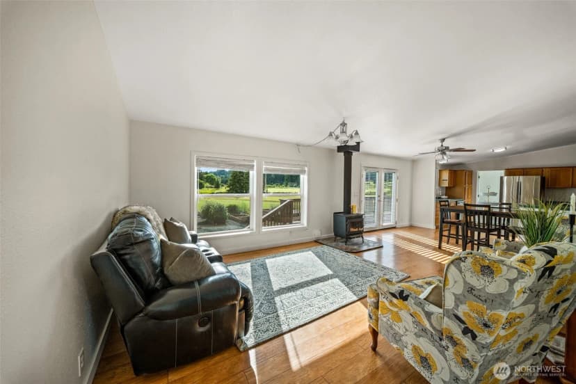 Property photo for 101 Faun Rae Lane, Chehalis photo 8