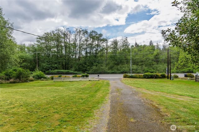 Property photo for 20853 Viking Avenue Nw, Poulsbo photo 3
