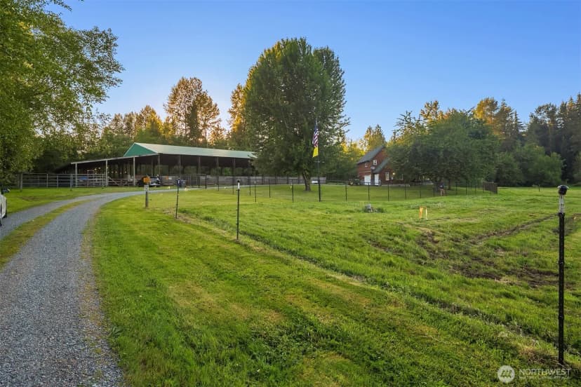 Property photo for 13017 44th Street Ne, Lake Stevens photo 13