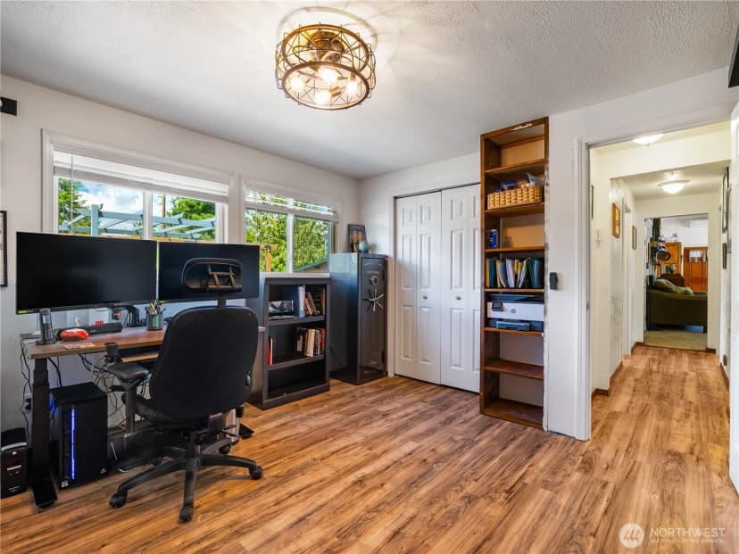 Property photo for 33620 45th Avenue Ct E, Eatonville photo 15