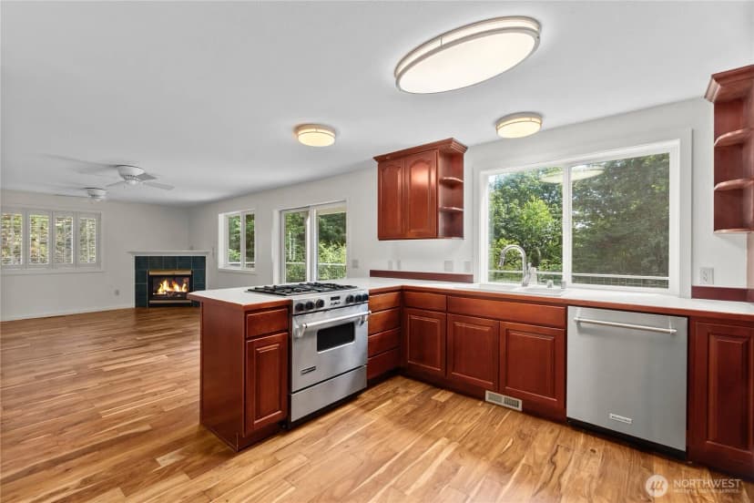 Property photo for 1815 Crosby Court Sw, Tumwater photo 9