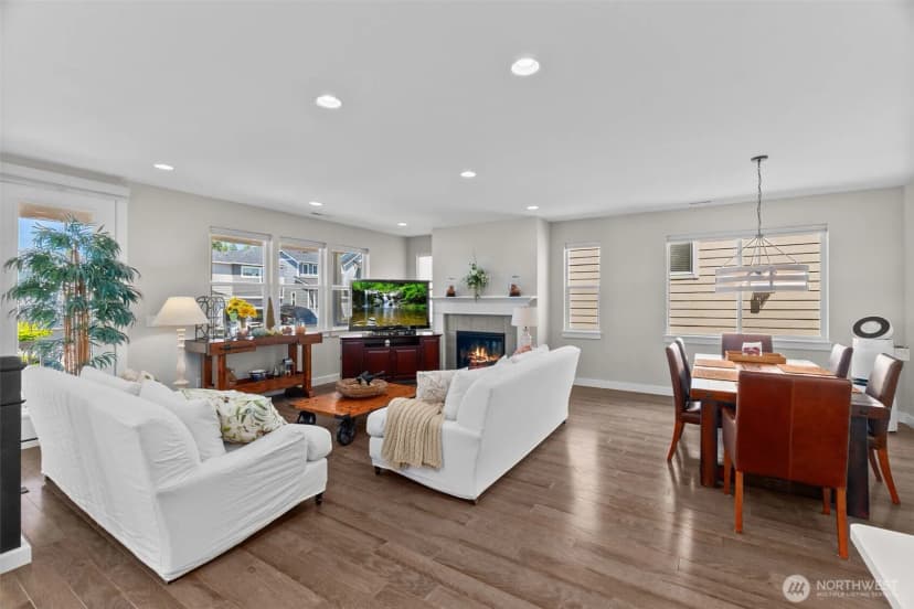 Property photo for 8440 28th Street Ct E, Edgewood photo 8