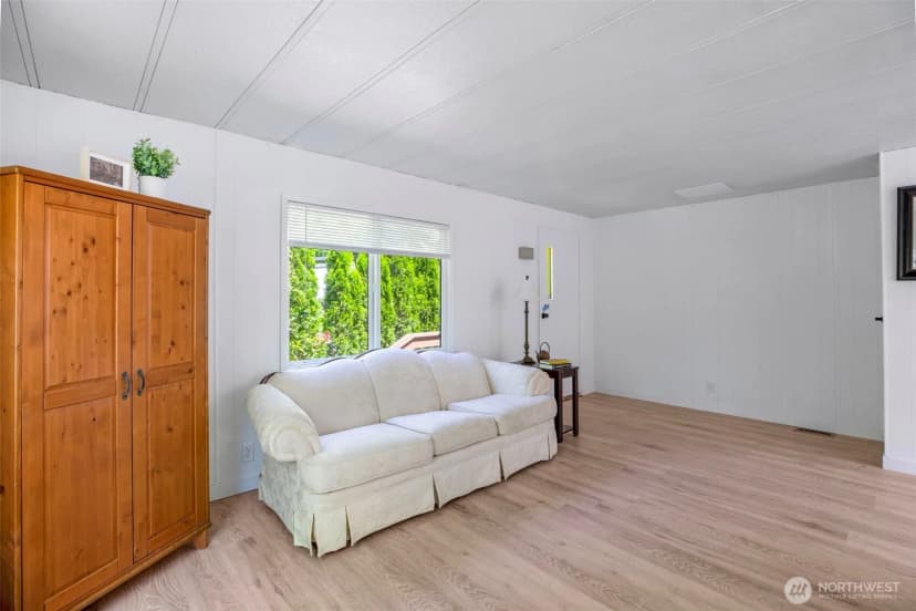 Property photo for 9512 315 Avenue Se #13, Issaquah photo 13