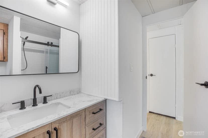 Property photo for 9512 315 Avenue Se #13, Issaquah photo 16