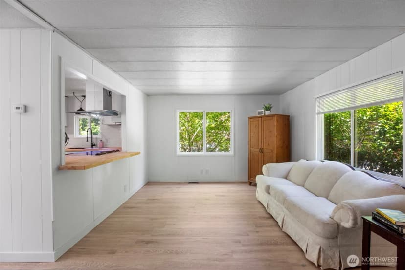 Property photo for 9512 315 Avenue Se #13, Issaquah photo 11