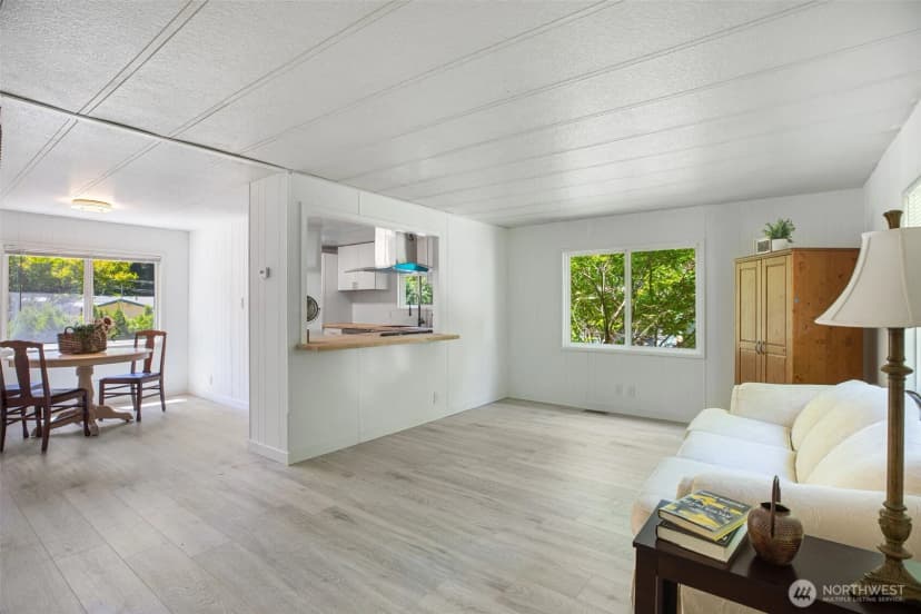 Property photo for 9512 315 Avenue Se #13, Issaquah photo 8