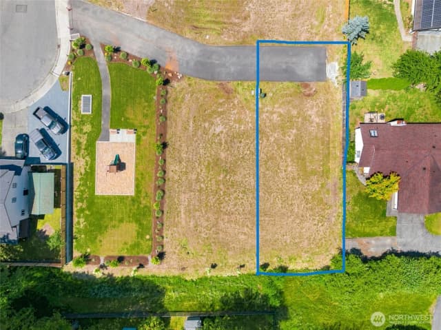 Property photo for 11 81st Street Sw, Everett photo 2
