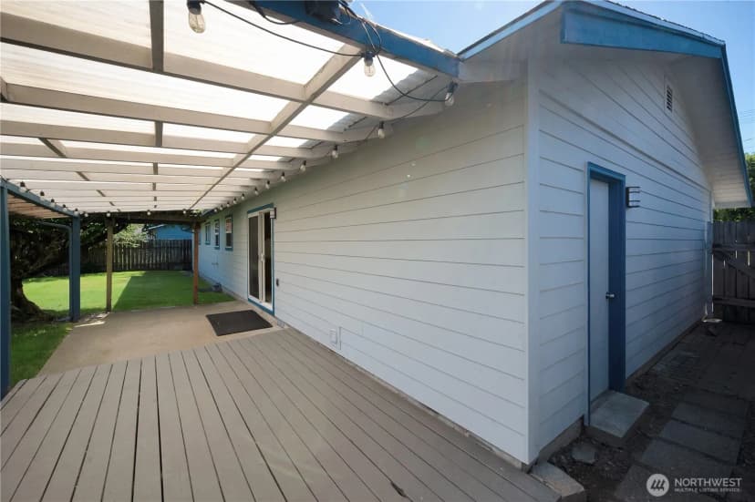 Property photo for 8947 Fruitdale Road, Sedro Woolley photo 22
