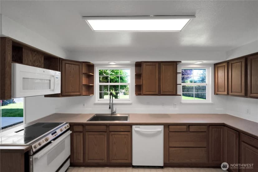Property photo for 8947 Fruitdale Road, Sedro Woolley photo 19