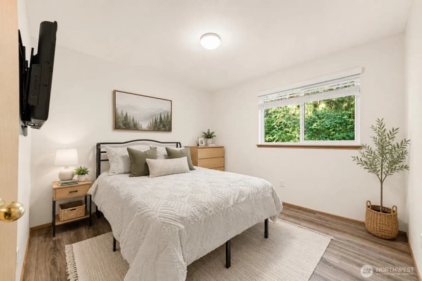 Property photo for 29802 201st Place Se, Kent photo 19