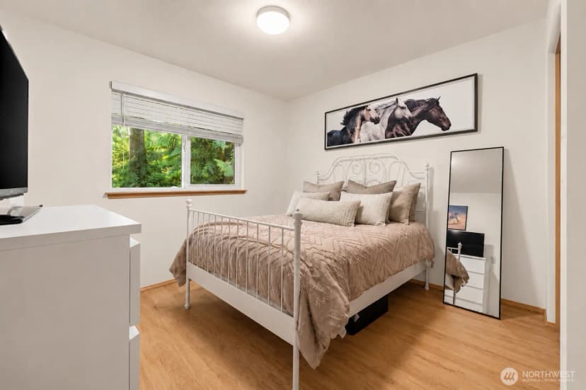 Property photo for 29802 201st Place Se, Kent photo 18