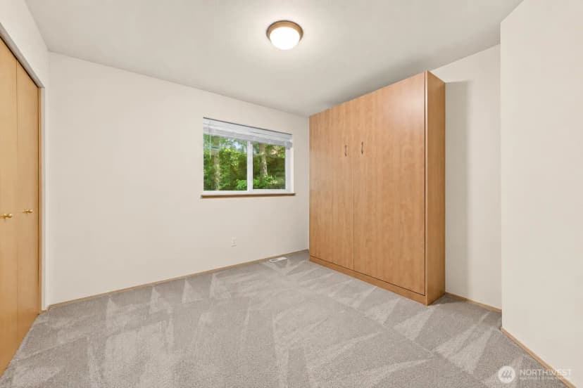 Property photo for 29802 201st Place Se, Kent photo 24