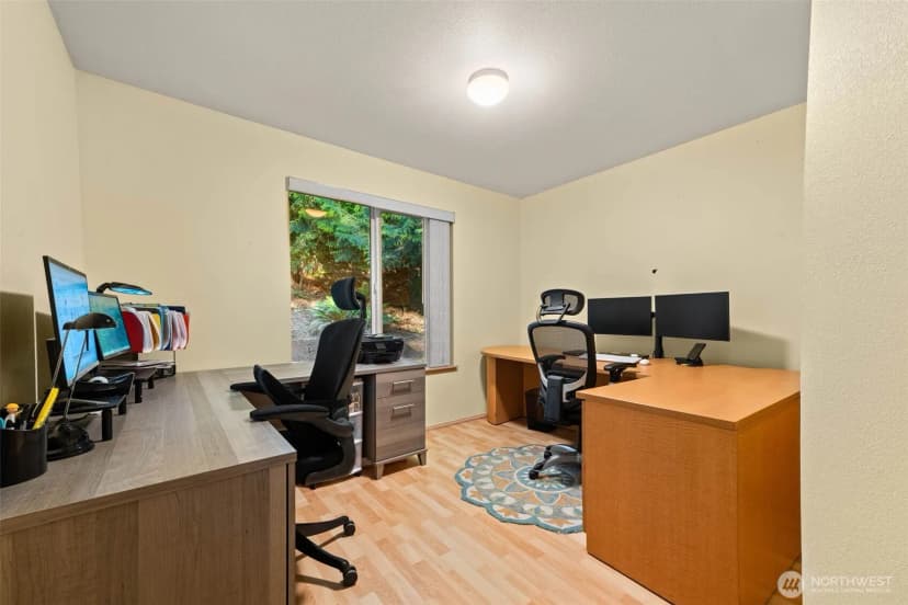Property photo for 29802 201st Place Se, Kent photo 23