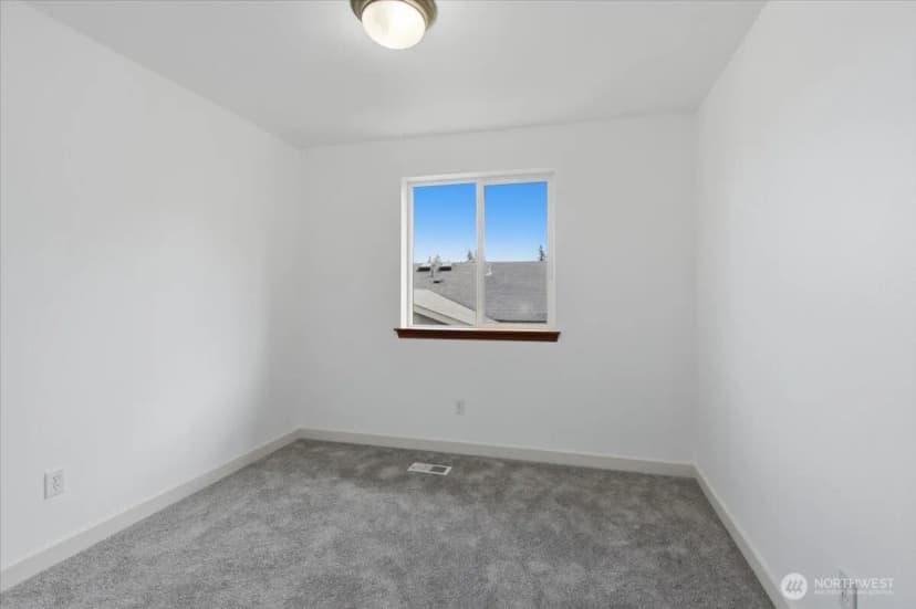 Property photo for 6713 Se 3rd Street, Renton photo 17
