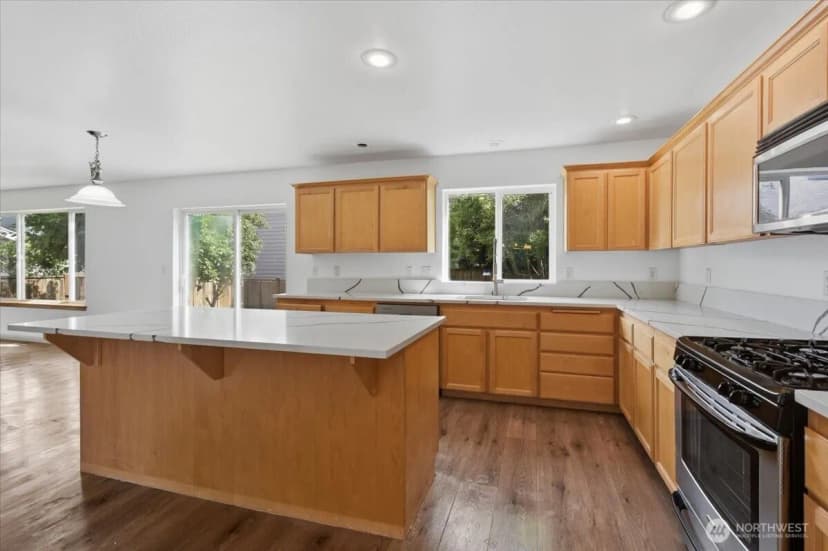 Property photo for 6713 Se 3rd Street, Renton photo 9