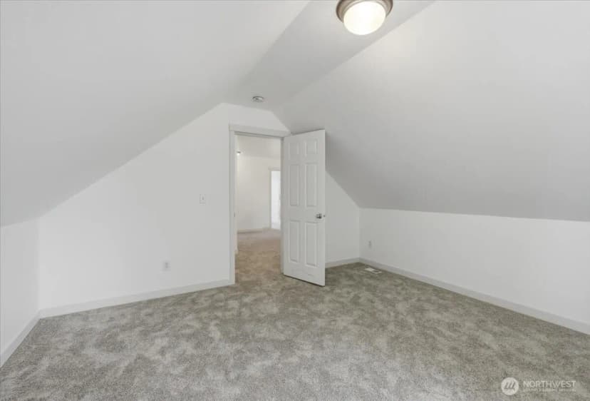 Property photo for 6713 Se 3rd Street, Renton photo 22