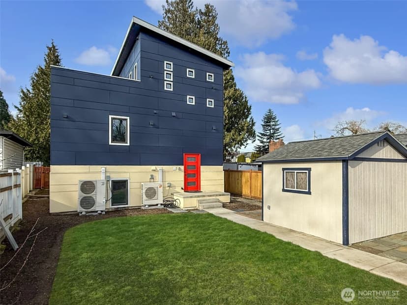 Property photo for 620 Stevens Avenue Nw, Renton photo 22