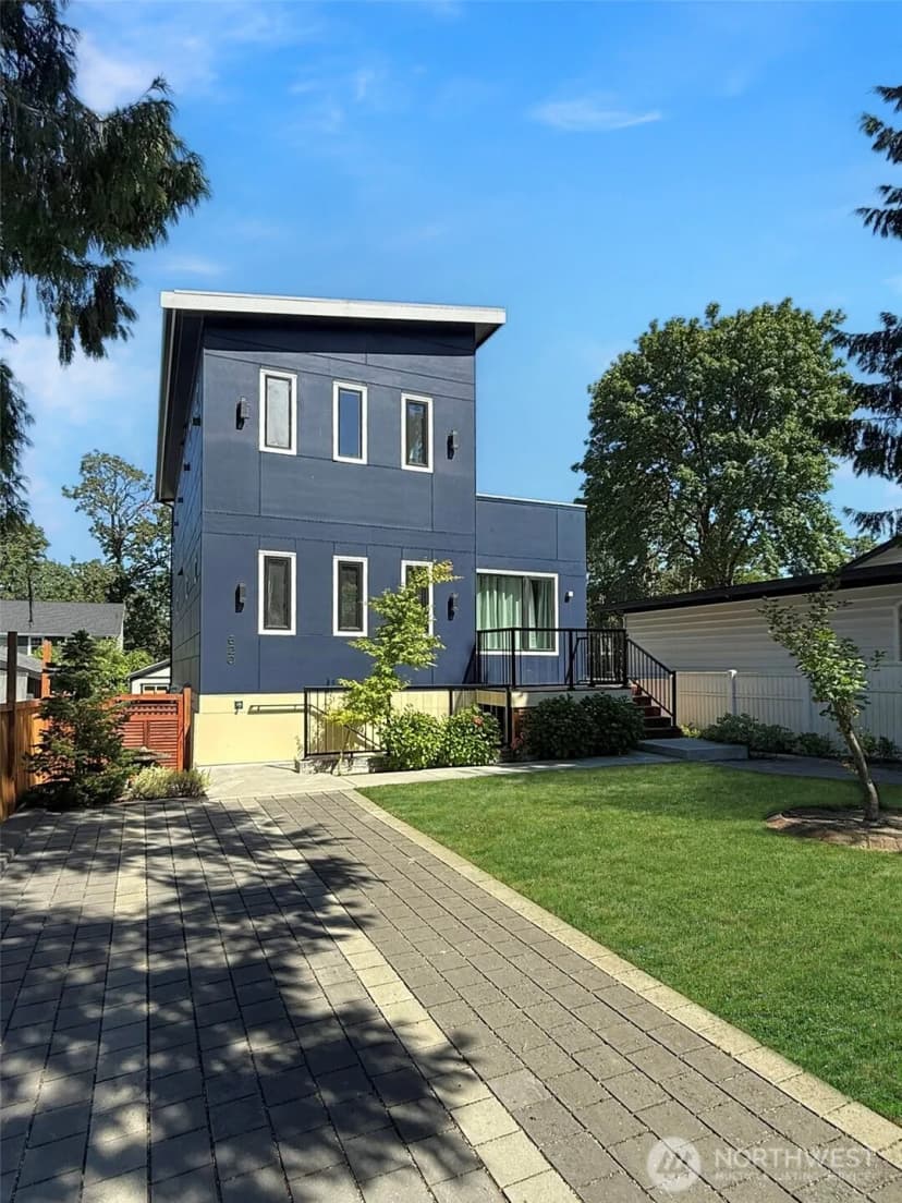 Property photo for 620 Stevens Avenue Nw, Renton photo 23