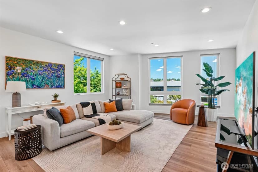 Property photo for 117 6th Street #e, Kirkland photo 4