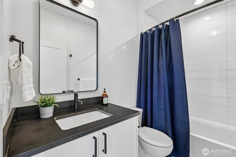 Property photo for 117 6th Street #e, Kirkland photo 23