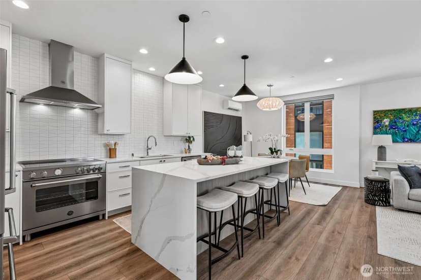 Property photo for 117 6th Street #e, Kirkland photo 6