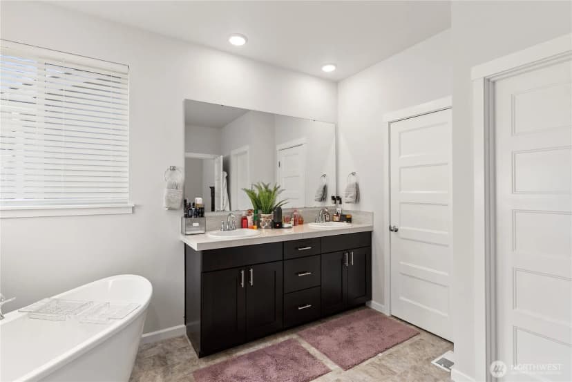 Property photo for 816 163rd Street Ct E, Spanaway photo 11