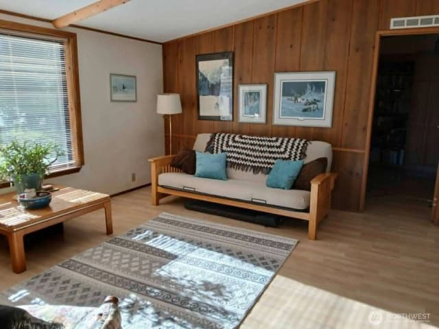 Property photo for 18555 Hazel Lane, Leavenworth photo 3