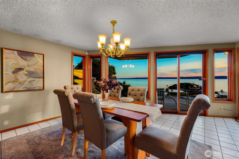 Property photo for 13029 Standring Lane Sw, Burien photo 6