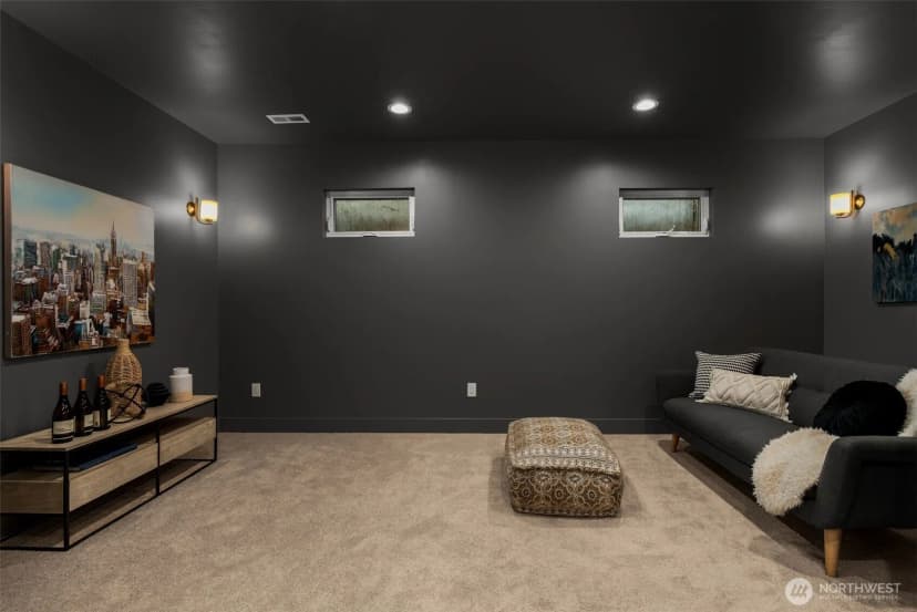 Property photo for 3613 40th Avenue W, Seattle photo 27