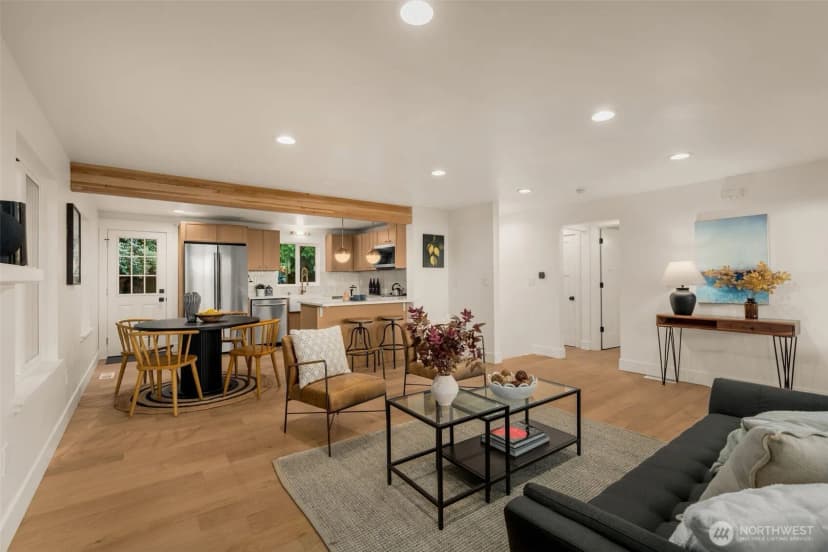 Property photo for 3613 40th Avenue W, Seattle photo 10