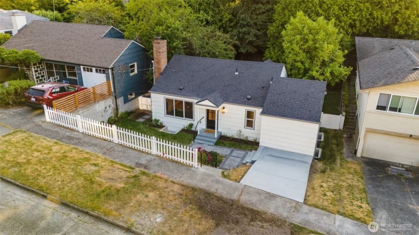 Property photo for 3613 40th Avenue W, Seattle photo 34