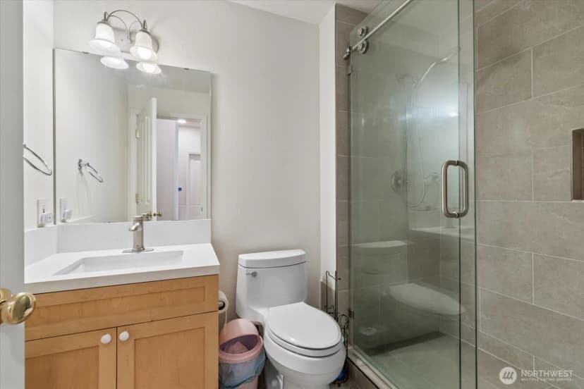 Property photo for 14239 229th Avenue Ne, Woodinville photo 19