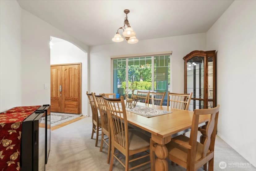 Property photo for 14239 229th Avenue Ne, Woodinville photo 8