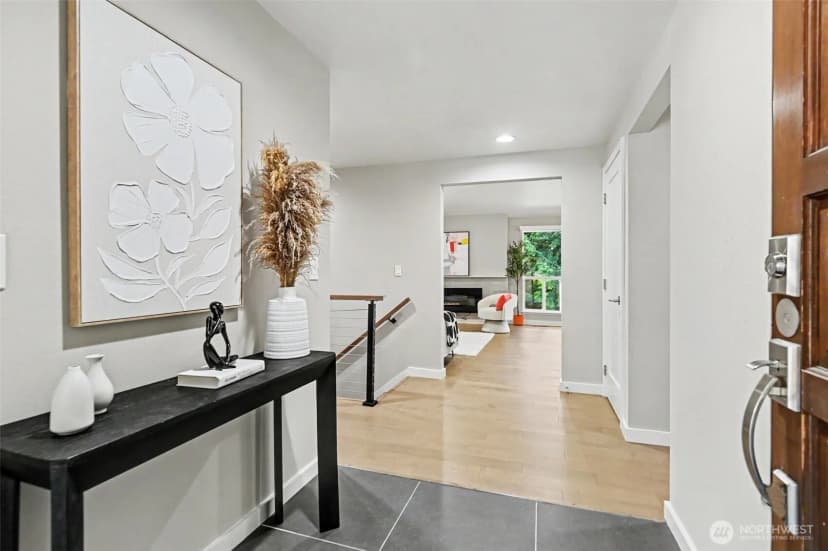 Property photo for 14023 Se 60th Street, Bellevue photo 4