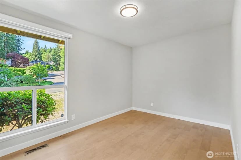 Property photo for 14023 Se 60th Street, Bellevue photo 36
