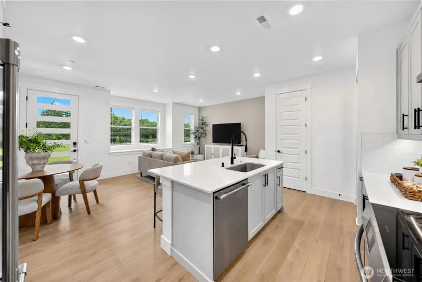 Property photo for 9405 Paradise Lake Rd #pp2, Snohomish photo 8