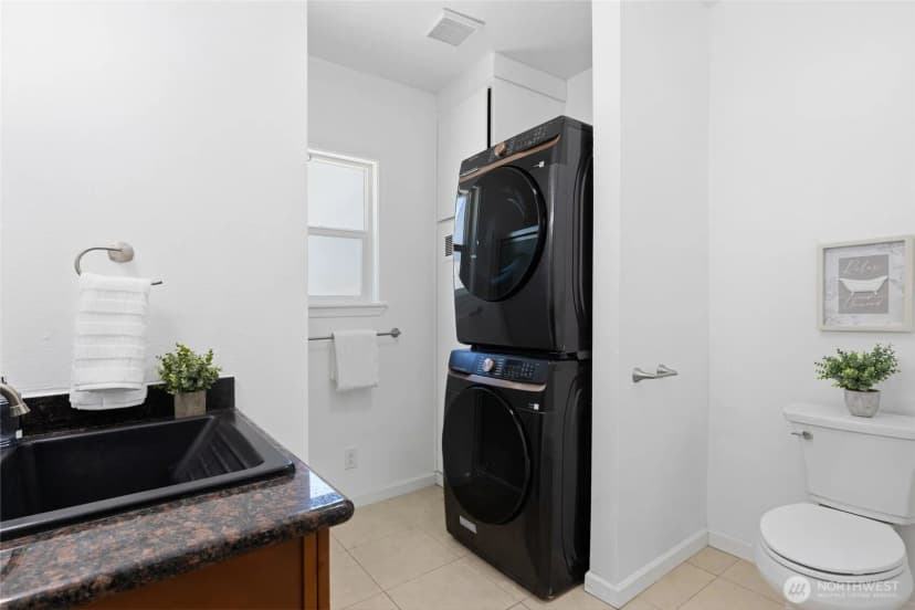 Property photo for 950 I Street Ne, Auburn photo 14