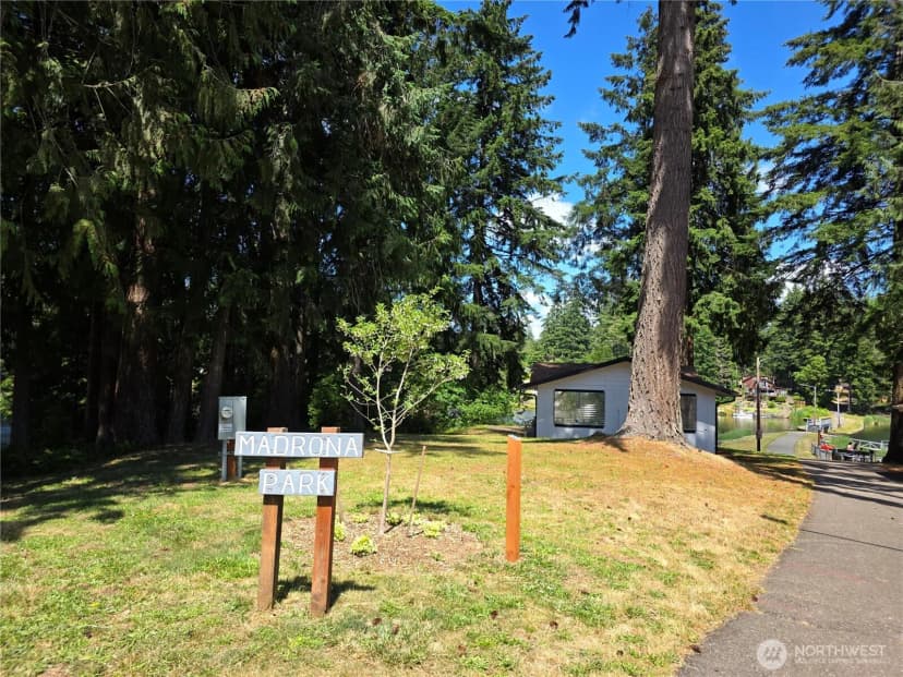 Property photo for 51 Se Cabana Avenue, Shelton photo 30