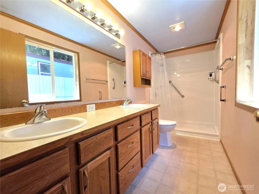 Property photo for 51 Se Cabana Avenue, Shelton photo 21