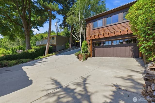 Property photo for 2111 Sw 174th Street, Burien photo 5