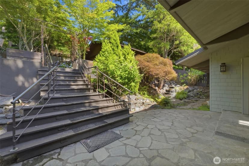 Property photo for 2111 Sw 174th Street, Burien photo 9