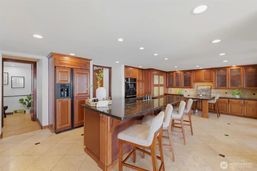 Property photo for 2111 Sw 174th Street, Burien photo 20