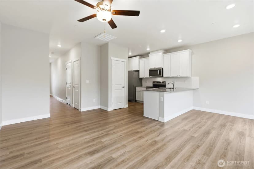 Property photo for 8405 Gilman Way, Arlington photo 8