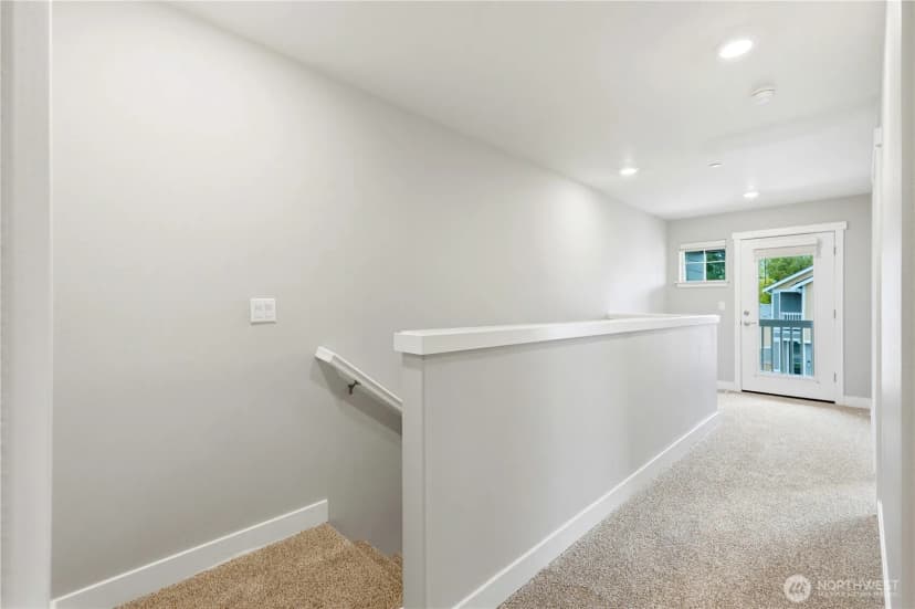 Property photo for 8405 Gilman Way, Arlington photo 17