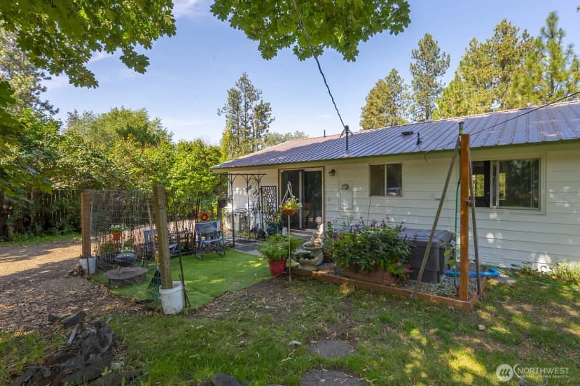 Property photo for 1228 E Lake Street, Medical Lake photo 14