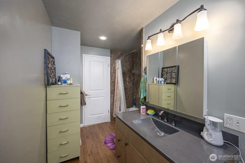 Property photo for 1228 E Lake Street, Medical Lake photo 7
