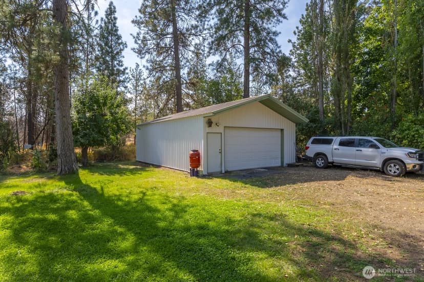 Property photo for 1228 E Lake Street, Medical Lake photo 12